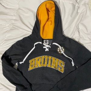 Small womens bruins hoodie